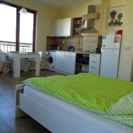Apartamento Nereya Palace Studio Mona Pomorie Exterior foto