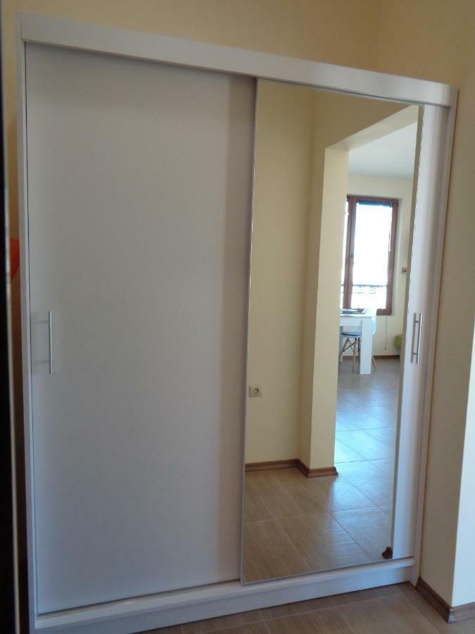 Apartamento Nereya Palace Studio Mona Pomorie Exterior foto