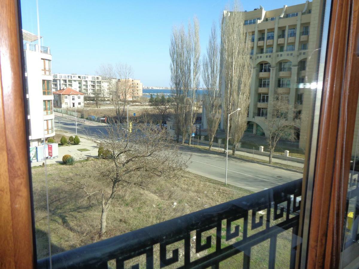 Apartamento Nereya Palace Studio Mona Pomorie Exterior foto