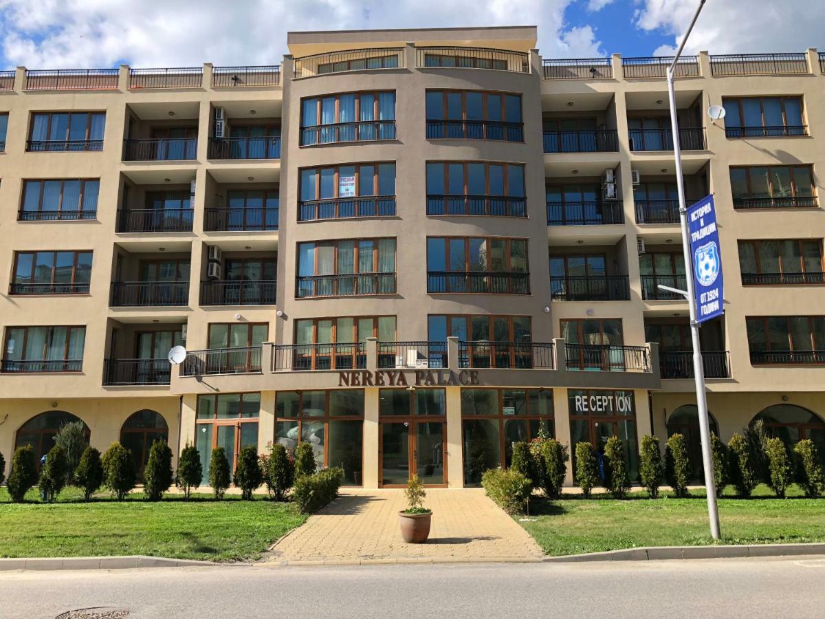 Apartamento Nereya Palace Studio Mona Pomorie Exterior foto